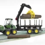 Bruder Τρακτέρ John Deere με Γερανό & 4 Κορμούς Τρακτέρ 1:16 Αγροτικό για 4+ Ετών