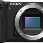 Sony α6600 Mirrorless Φωτογραφική Μηχανή Kit (E 18-135mm F3.5-5.6 OSS) Μαύρη