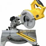 Dewalt DWS777 Φαλτσοπρίονο Ρεύματος Συρόμενο με Ισχύ 1800W, Οδηγό Laser, Δίσκο Κοπής Διαμέτρου 216mm & Ταχύτητα Κοπής 4500rpm