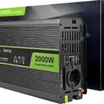 Green Cell INV10 Inverter Αυτοκινήτου Τροποποιημένου Ημιτόνου 2000W για Μετατροπή 12V DC σε 230V AC με 1xUSB INV10