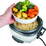 Russell Hobbs Rice Cooker 300W με Χωρητικότητα 0.4lt 27030