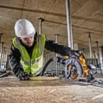 Dewalt DCS579NT Δισκοπρίονο 54V Solo με Σύστημα Αναρρόφησης