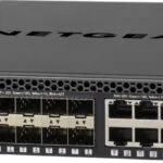 NetGear M4300-8X8F Managed L3 Switch με 8 Θύρες Gigabit (1Gbps) Ethernet και 8 SFP Θύρες