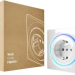 Fibaro Μονή Χωνευτή Πρίζα Ρεύματος με Λαμπάκι Λευκή FGWOF-011
