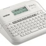 Brother P-touch Ηλεκτρονικός Ετικετογράφος Χειρός σε Λευκό Χρώμα PT-D410VPRG1