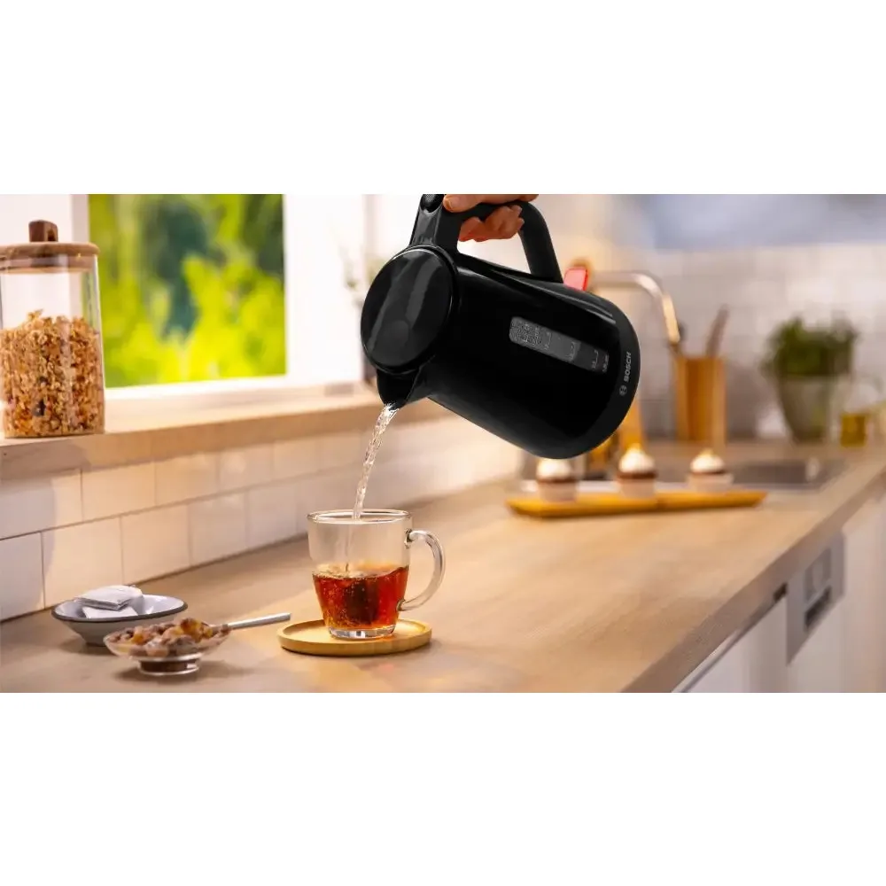 20240403164112_cf9bb9a5 Bosch MyMoment Βραστήρας 1.7lt 2400W Μαύρος - Image 1
