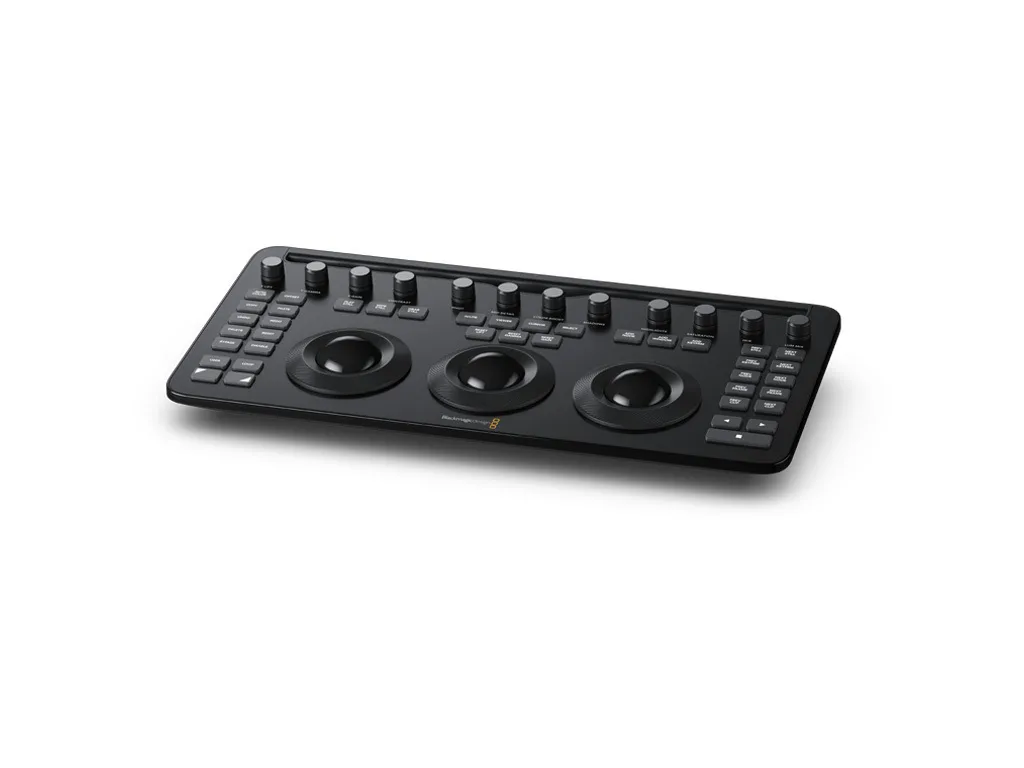 20240930114151_blackmagic_design_bm_swpanelaa1me10 Blackmagic Design BM-SWPANELAA1ME10 - Image 1