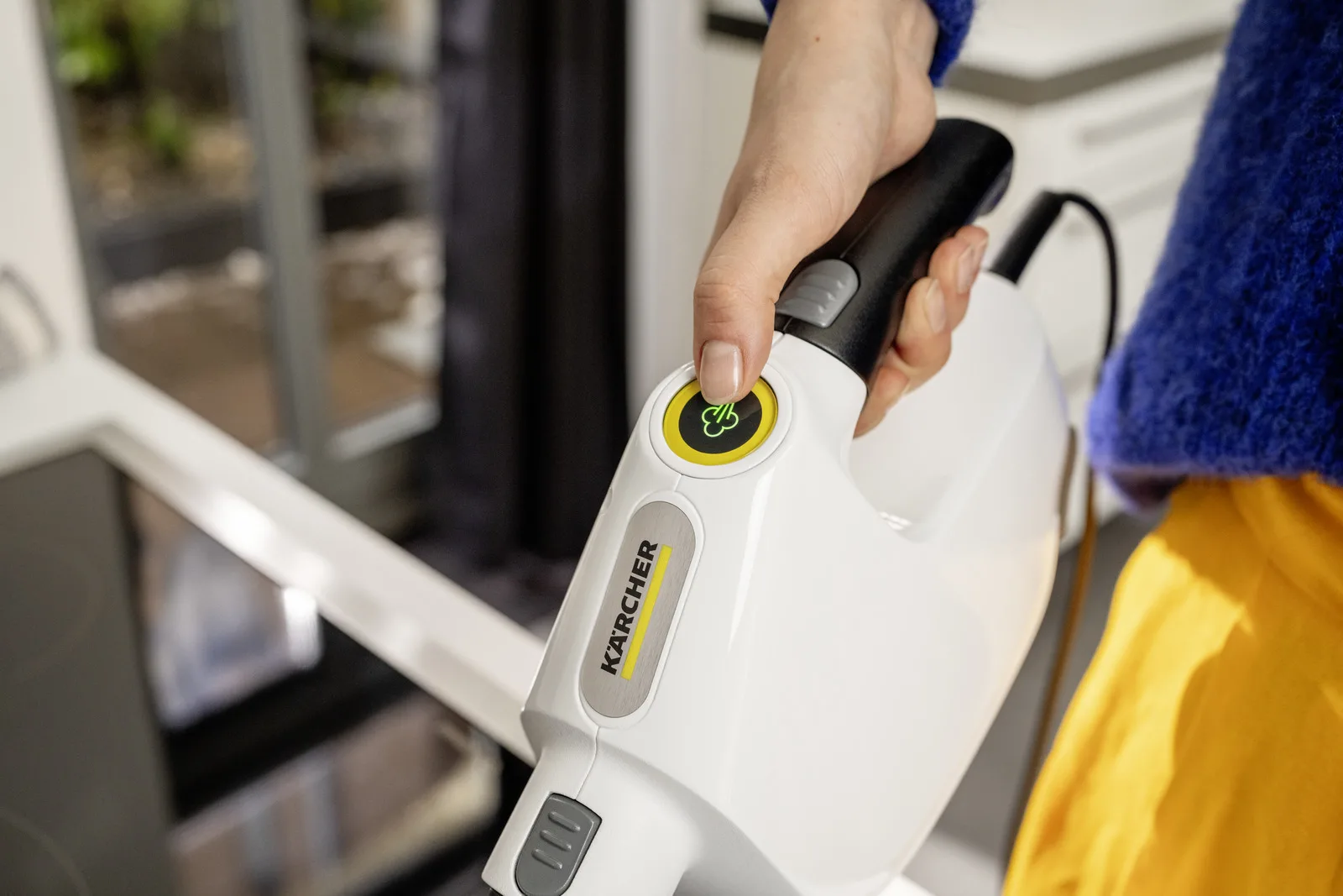 20241014094223_b8bb2f7b Karcher SC 1 Multi and Up 1.516-410.0 Ατμοκαθαριστής Πίεσης 0.5bar με Κοντάρι - Image 1
