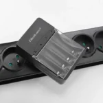 Qoltec Φορτιστής 4 Μπαταριών Ni-Cd/Ni-MH Μεγέθους AA/AAA