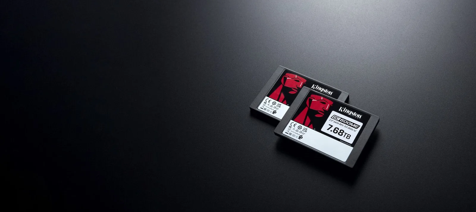 20241216152823_f59df12c Kingston DC600ME SSD 7.7TB 2.5'' SATA III SEDC600ME/7680G - Image 1