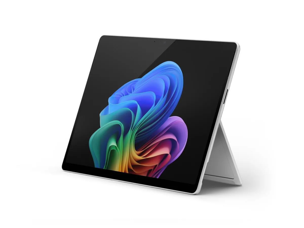 Microsoft Surface Pro Copilot+ PC (11th Edition) 13" Tablet (16GB/256GB/Snapdragon X Elite/Windows 11 Pro) Platinum - Image 1