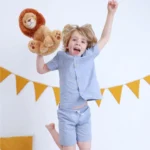 Cloud B Sound Machine White Noise Soothing Sounds Cuddly Plush Toy Adjustable Settings Auto Shut-off Louis Lion Smart Sensor