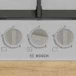 Bosch Serie 4 Εστία Φυσικού Αερίου Αυτόνομη Inox 75x52εκ. Ασημί PGQ7B5K90