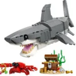 LEGO Creator 3-in-1 Fierce Shark with a Treasure Chest για 8+ Ετών 379τμχ 31381