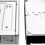 Icy Dock EZConvert PRO Enterprise Full Metal 2.5 to 3.5Inch SAS HDD/SSD Converter/Mounting kit for Internal 3.5Inch Drive Bay Ασημί MB982IP-1S-1