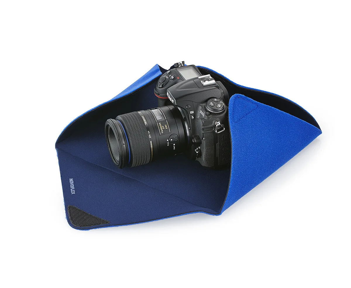 20231213110125_novoflex_kalymma_fotografikis_michanis_bluewrap_megethos_xlarge_se_mple_chroma Novoflex Κάλυμμα Φωτογραφικής Μηχανής Bluewrap Μέγεθος XLarge σε Μπλε Χρώμα - Image 1