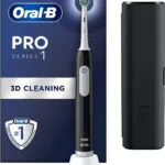 Oral-B Pro Series 1 Ηλεκτρική Οδοντόβουρτσα με Χρονομετρητή, Αισθητήρα Πίεσης και Θήκη Ταξιδίου Μαύρη