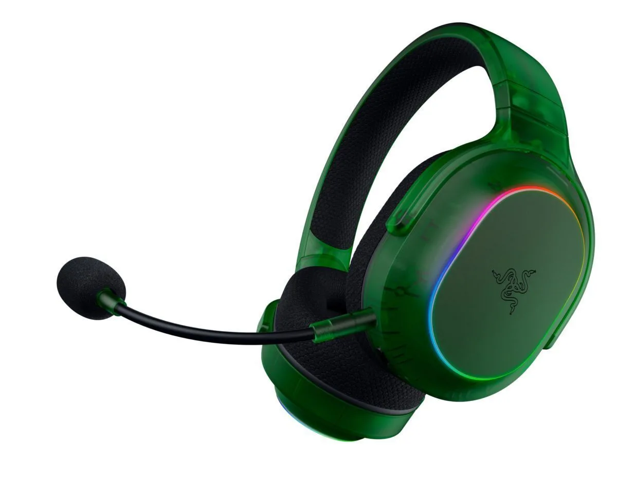 Razer Barracuda X Chroma Ασύρματο Over Ear Gaming Headset με σύνδεση Bluetooth / USB Phantom Green for Nintendo Switch / PC / PS5 / Nintendo Switch 2 / PS4 - Image 1