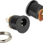 DeLock Installation socket DC 2.5 x 5.5 mm