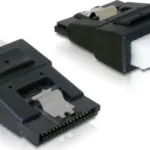 DeLock SATA female - Molex female (65046)