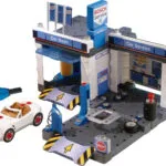Klein Bosch Car Repair with Car Wash Πίστα για 3+ Ετών