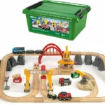 Brio Toys Cargo Railway Σετ με Τρενάκι από Ξύλο για 3+ Ετών 33097