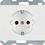 Hager Berker K.1 Μονή Χωνευτή Πρίζα Ρεύματος Λευκή 47157009