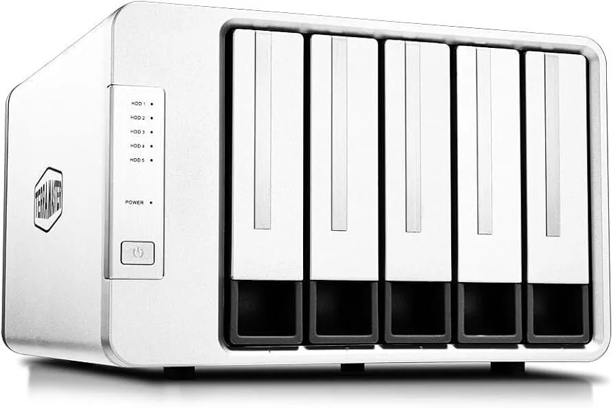 20260107160830_terramaster_nas_tower_me_5_theseis_gia_hdd_ssd_d5_310.jpeg TerraMaster NAS Tower με 5 θέσεις για HDD/SSD - Image 1