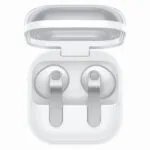 Samsung Galaxy Buds4 Bluetooth Handsfree Ακουστικά με Αντοχή στον Ιδρώτα και Θήκη Φόρτισης Λευκά