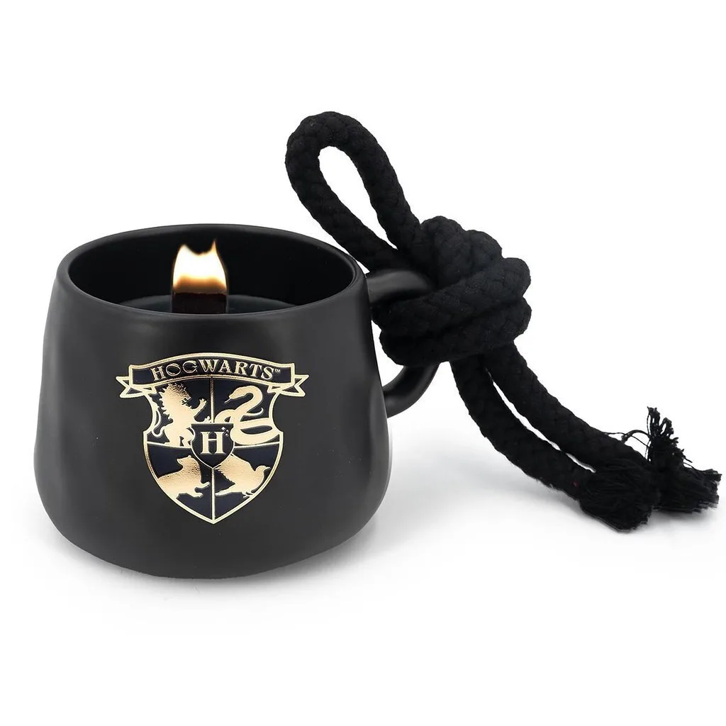 20260309172058_harry_potter_aromatiko_keri_me_aroma_sandaloxylo_prasino_200gr_a2745.jpeg Harry Potter Αρωματικό Κερί σε Βάζο με Άρωμα Σανδαλόξυλο 200gr A2745 - Image 1