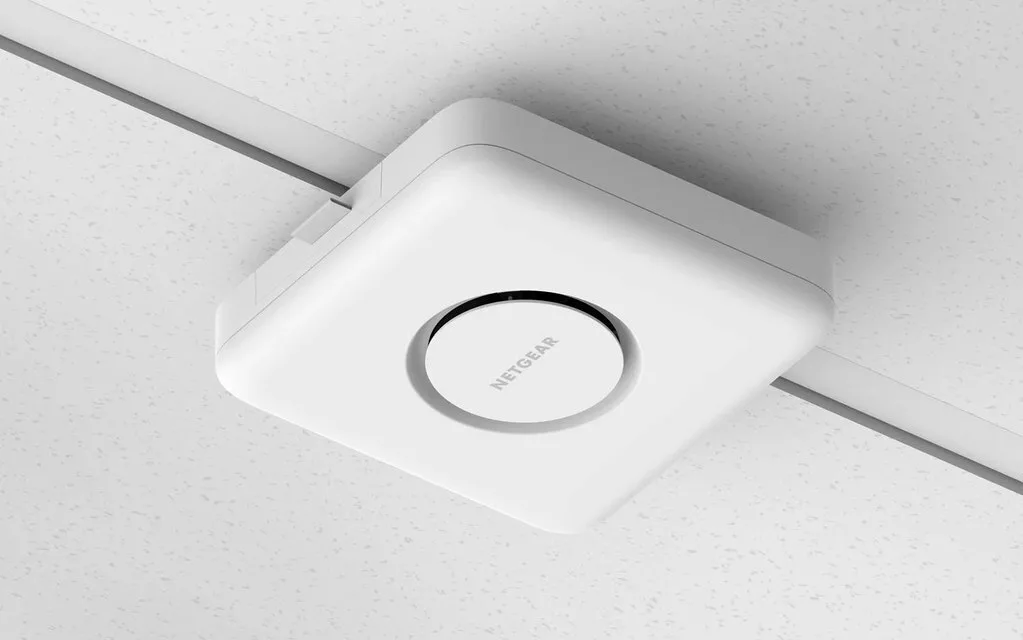 20260515142529_netgear_wbe758_111eus_access_point_mono_kit.jpeg NetGear WBE758-111EUS Access Point Μονό Kit - Image 1