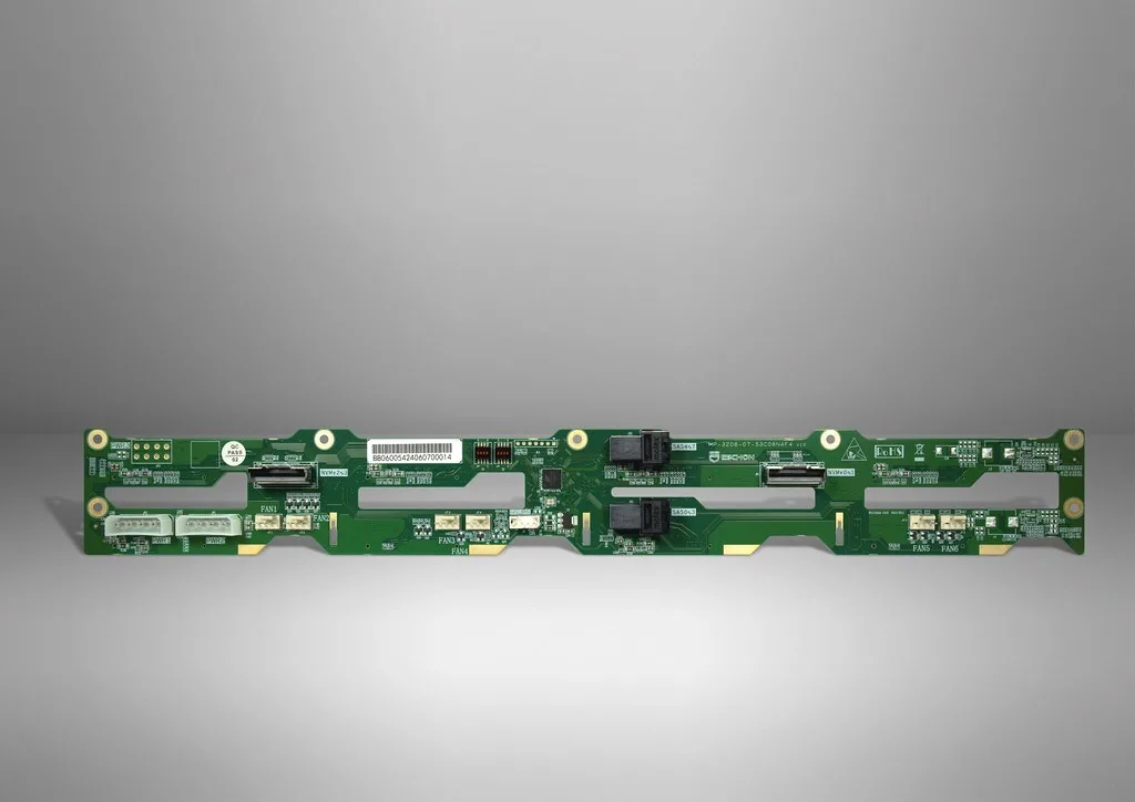 Backplane Inter-tech Ipc Bp-4708-nvme 8-fach Backplane Inter-tech Ipc Bp-4708-nvme 8-fach - Image 1