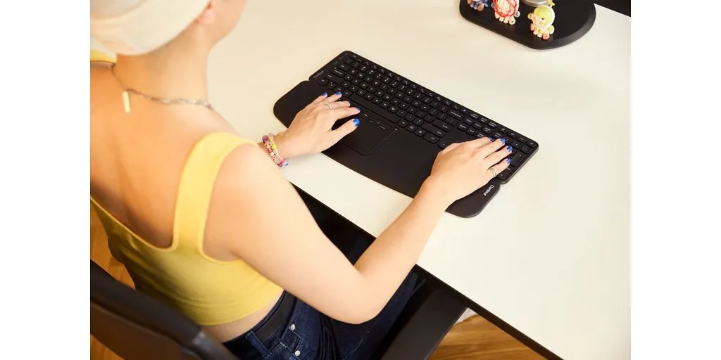 Ασύρματο Touchpad Contour Touch Ergonomic Ασύρματο Touchpad Contour Touch Ergonomic - Image 1