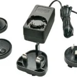 Lindy Universal Τροφοδοτικό 12 1.25A με Ισχύ 15W (73807)