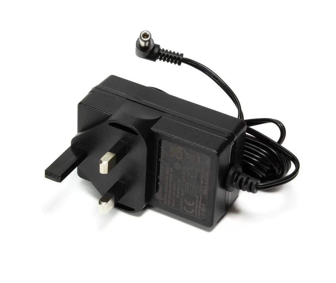 Westinghouse Universal Φορτιστής Laptop 28.8W 24V 1.2A και με σετ βυσμάτων Westinghouse Universal Φορτιστής Laptop 28.8W 24V 1.2A και με σετ βυσμάτων - Image 1
